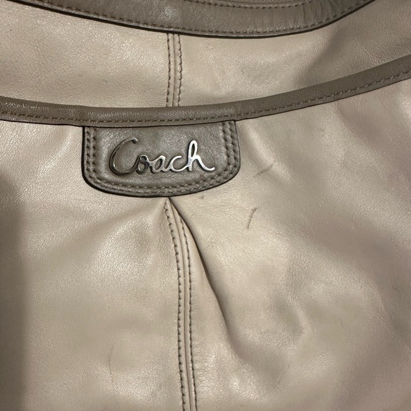 Coach Park Duffle Crossbody Bag Convertible Genuine Leather F19726 Ivory Taupe - Picture 6 of 13